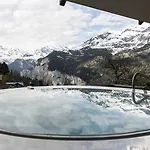 Hotel Maya Caprice 4*
