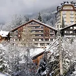 Maya Caprice Hotel Wengen