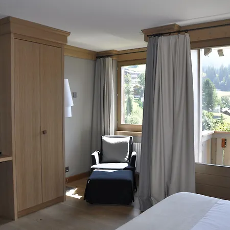 Hotel Maya Caprice