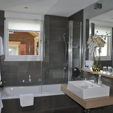 Maya Caprice Hotel 4*