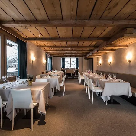 Maya Caprice Hotel 4*