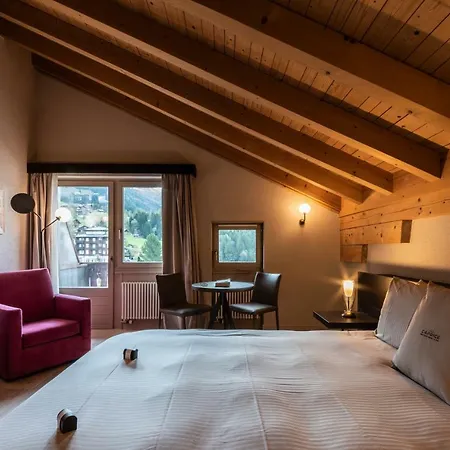 Hotel Maya Caprice