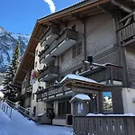 Maya Caprice Hotel
