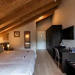Maya Caprice Hotel