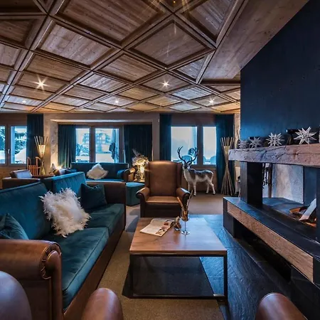 Maya Caprice Hotel 4*