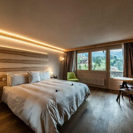 Hotel Maya Caprice 4*